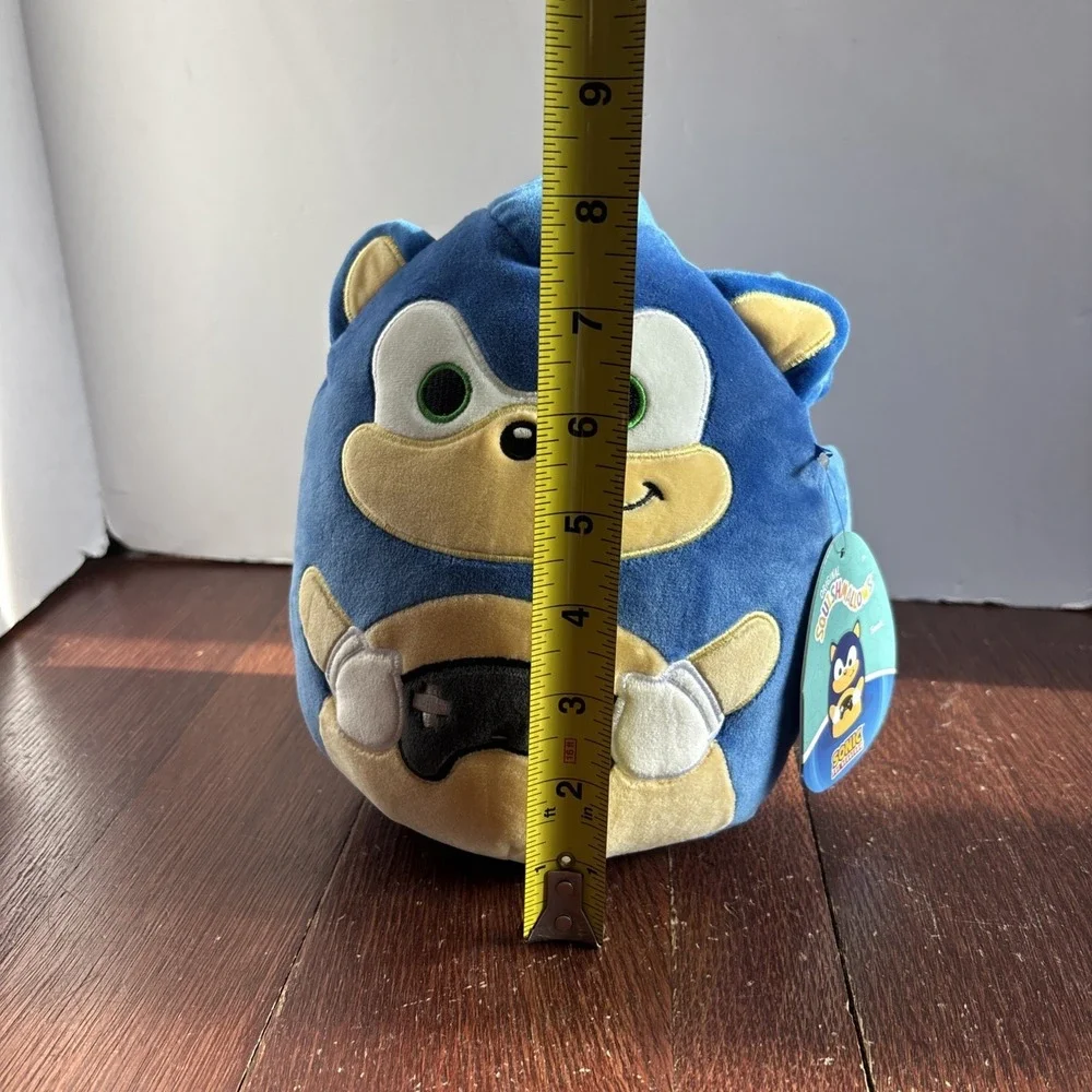 NEW Squishmallows 8